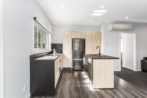 Photo of property in 3 Onepu Road, Pukerua Bay, 5026