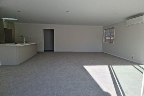 Photo of property in 52a Queen Road, Bellevue, Tauranga, 3110