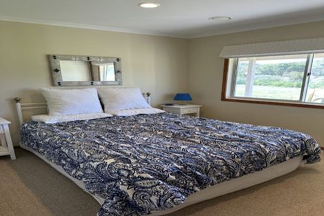 Photo of property in 17 Nunu Drive, Flat Point, Masterton, 5883