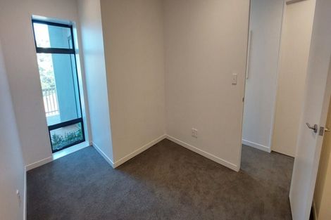 Photo of property in 1/67 Tiketike Way, Brooklyn, Wellington, 6021