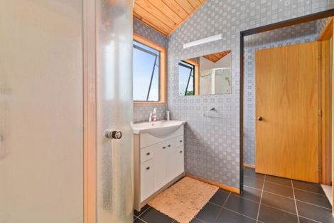 Photo of property in 24 Gillam Crescent, Springfield, Rotorua, 3015