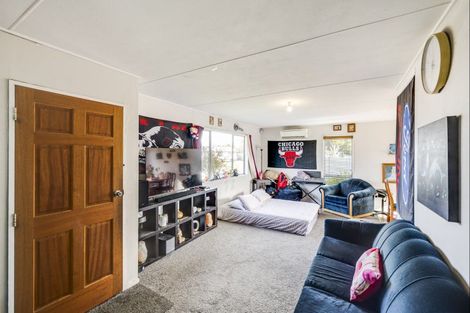 Photo of property in 250 Flaxmere Avenue, Flaxmere, Hastings, 4120