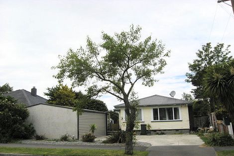 Photo of property in 32 Heath Street, Burnside, Christchurch, 8053