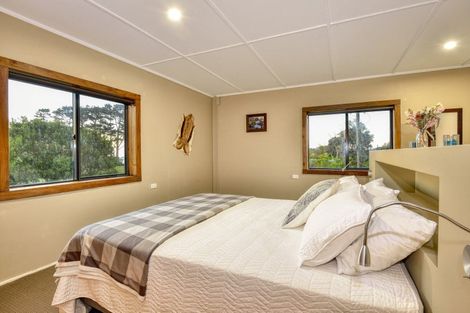 Photo of property in 54 Happy Jacks Road, Mahia, 4198