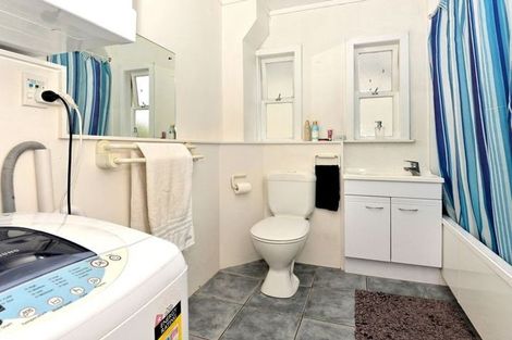 Photo of property in 9c Emmett Street, Herne Bay, Auckland, 1011