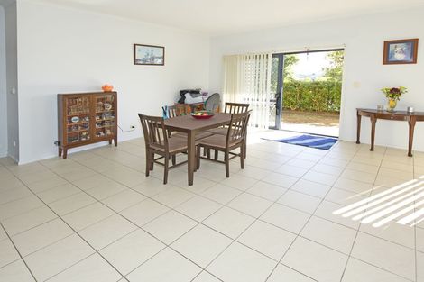 Photo of property in 29 Trimaran Drive, Gulf Harbour, Whangaparaoa, 0930