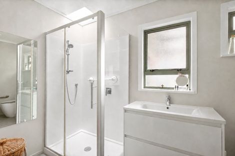 Photo of property in 23 Byron Street, Leamington, Cambridge, 3432