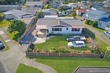 Photo of property in 4 Kowhai Avenue, Edgecumbe, 3120