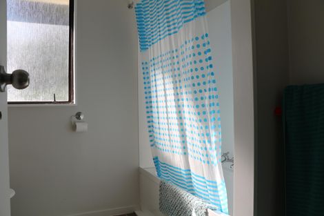 Photo of property in 16 Paradise Road, Coopers Beach, 0420