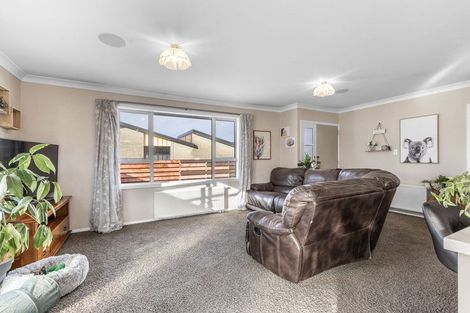 Photo of property in 85 Dalwharn Street, Wallacetown, 9816