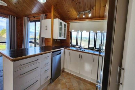 Photo of property in 6a Edward Street, Western Heights, Rotorua, 3015