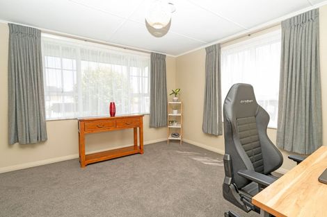 Photo of property in 133 Russell Street, Westport, 7825