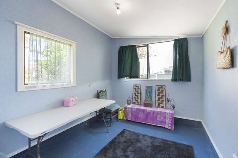 Photo of property in 73 Camberwell Road, Hawera, 4610