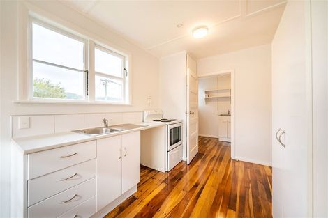 Photo of property in 36 Harris Street, Naenae, Lower Hutt, 5011