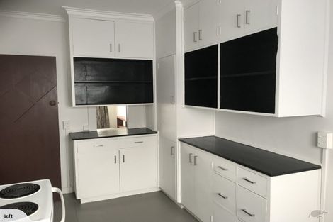 Photo of property in 229 Featherston Street, Palmerston North, 4410