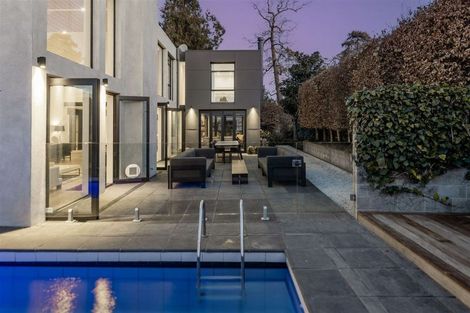 Photo of property in 100 Glandovey Road, Fendalton, Christchurch, 8052