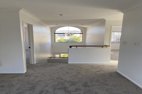 Photo of property in 8 Belvedere Court, West Harbour, Auckland, 0618