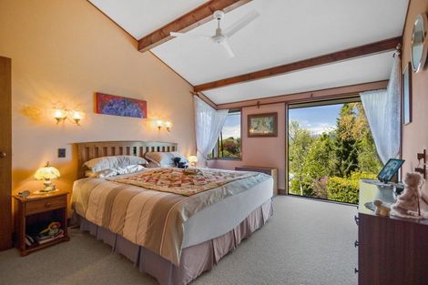 Photo of property in 34 Hukaroa Road, Raetihi, 4632