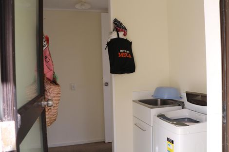 Photo of property in 16 Paradise Road, Coopers Beach, 0420