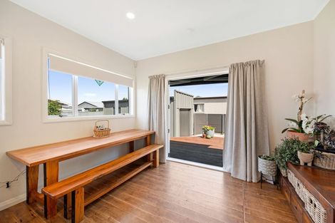 Photo of property in 44 Douglas Mclean Avenue, Marewa, Napier, 4110