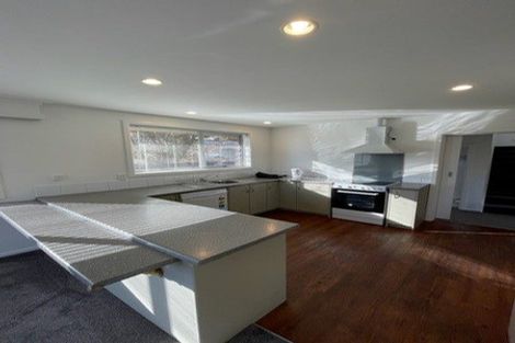 Photo of property in 9 Powell Crescent, Ilam, Christchurch, 8041