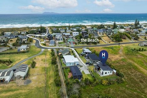 Photo of property in 16c Hanlen Avenue, Waihi Beach, 3611