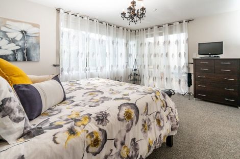 Photo of property in 4 Jacobsen Lane, Ngaio, Wellington, 6035