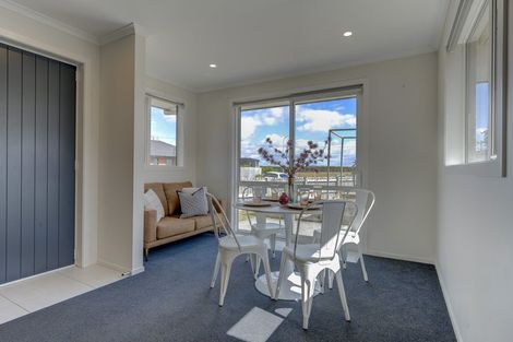 Photo of property in 11 Manawaroa Close, Grandview Heights, Hamilton, 3200