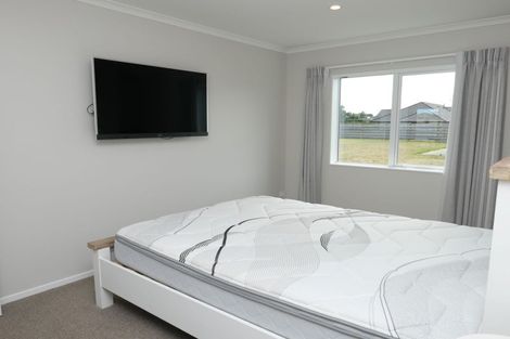 Photo of property in 40 Otaihanga Road, Otaihanga, Paraparaumu, 5036