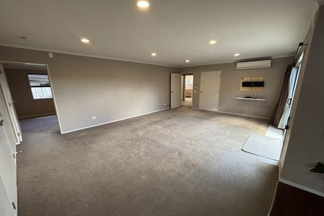 Photo of property in 10 Burgundy Court, Rototuna, Hamilton, 3210