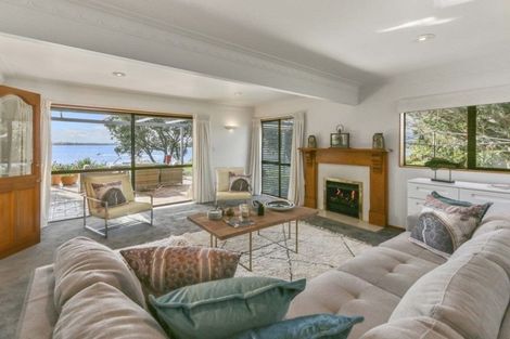 Photo of property in 2/203 Oakland Road, Karaka, Papakura, 2580