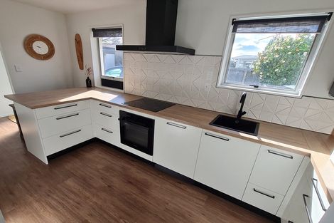 Photo of property in 2/12 Greenock Street, Redwood, Christchurch, 8051