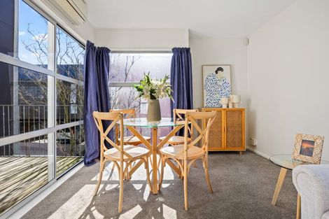 Photo of property in 1/3 Grove Road, Addington, Christchurch, 8024