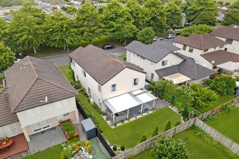 Photo of property in 52 Bruce Pulman Drive, Takanini, 2112