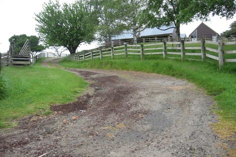 Photo of property in 211 Great North Road, Otamatea, Whanganui, 4571