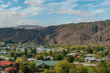 Photo of property in 28 Lanes Road, Bridge Hill, Alexandra, 9320