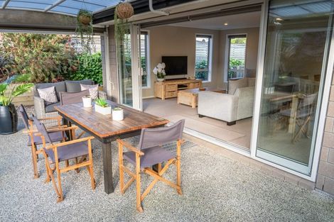 Photo of property in 7 Laly Haddon Place, Matakana, Warkworth, 0985