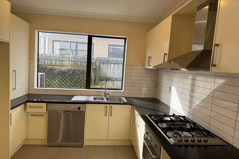 Photo of property in 3 Askerne Drive, Flat Bush, Auckland, 2016