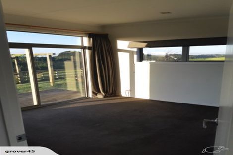 Photo of property in 37 Mangahewa Road, Tikorangi, Waitara, 4383