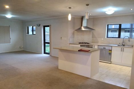 Photo of property in 8a Watson Place, Papatoetoe, Auckland, 2025