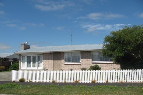 Photo of property in 4 Chevy Place, Hoon Hay, Christchurch, 8025