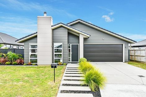 Photo of property in 7 Paso Fino Crescent, Karaka, Papakura, 2113