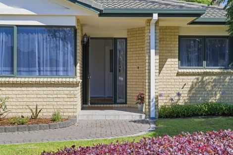 Photo of property in 10 Denny Hulme Drive, Mount Maunganui, 3116