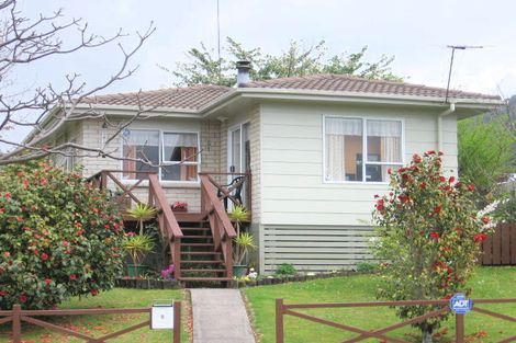 Photo of property in 2 Amethyst Place, Pukehangi, Rotorua, 3015