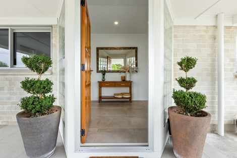 Photo of property in 206 Napier Road, Havelock North, Hastings, 4180