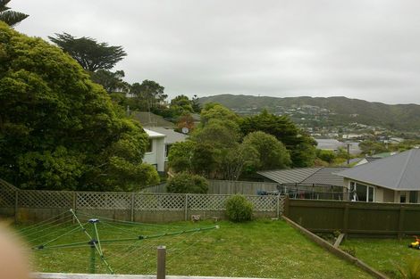 Photo of property in 124 Parkvale Road, Karori, Wellington, 6012