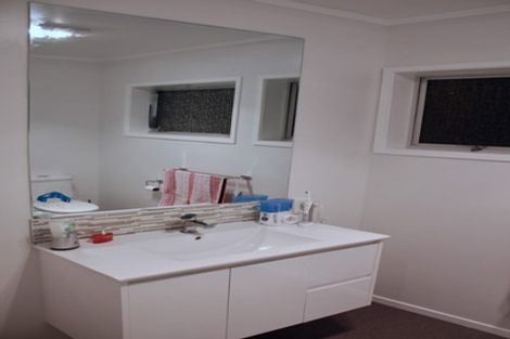 Photo of property in 1/61 Mcclintock Road, Massey, Auckland, 0614