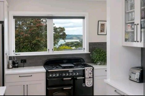 Photo of property in 85 Litten Road, Cockle Bay, Auckland, 2014