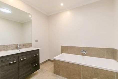 Photo of property in 5 Tuatua Road, Hobsonville, Auckland, 0616