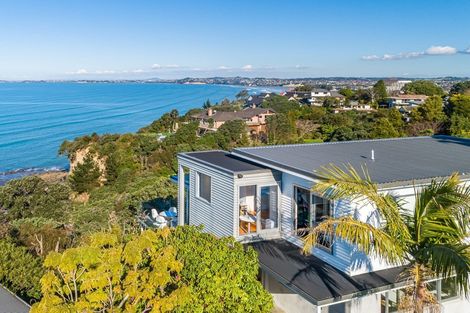 Photo of property in 8 Sykes Avenue, Hatfields Beach, Orewa, 0931